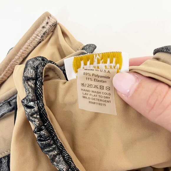 Beach Bunny Smoke & Mirrors Bandeau Bikini Top Cut Out - Size Medium - Picture 5 of 5